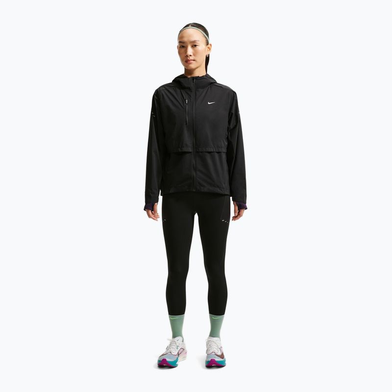 Moteriška bėgimo striukė Nike Swift black 2