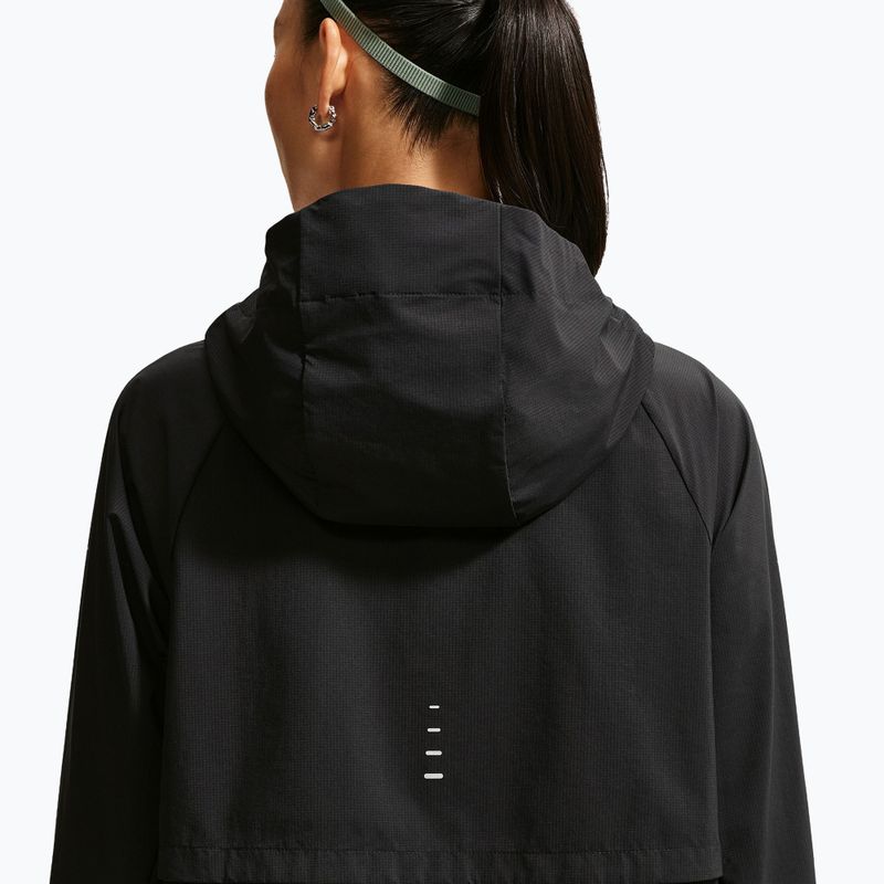 Moteriška bėgimo striukė Nike Swift black 6