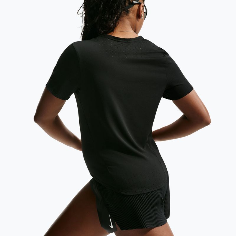 Moteriški bėgimo marškinėliai Nike AeroSwift black/white 5