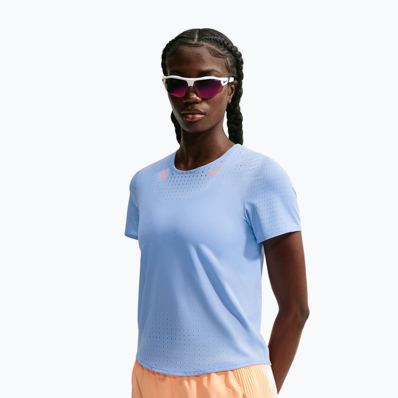 Moteriški bėgimo marškinėliai Nike AeroSwift aluminum/atomic pink