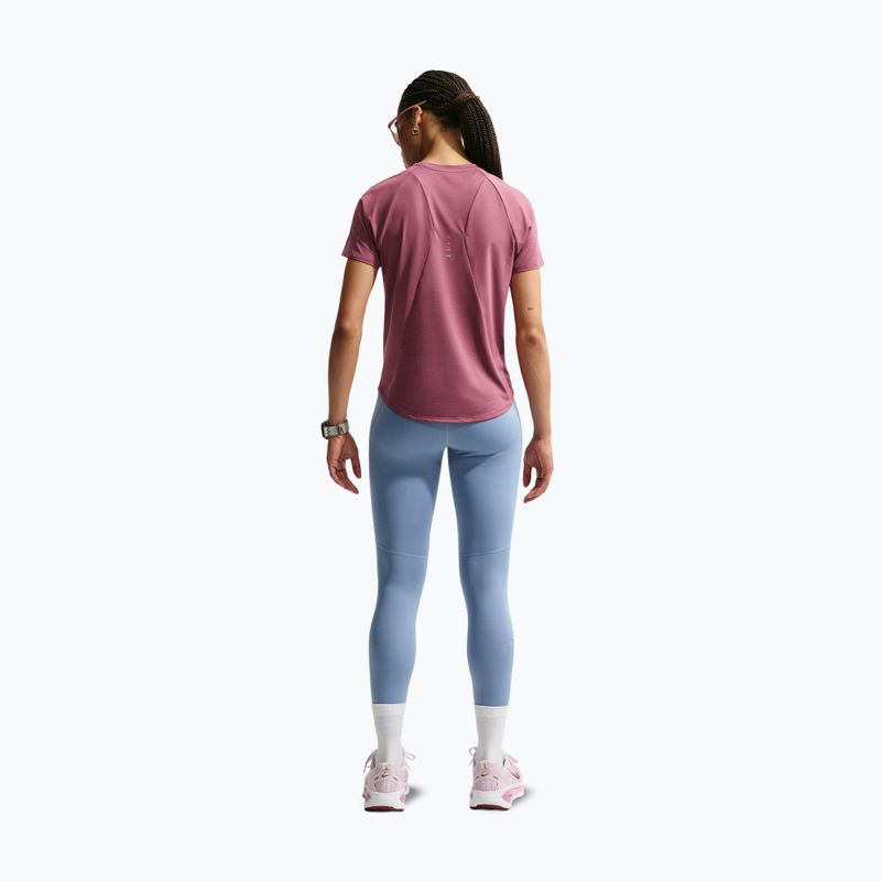 Moteriški bėgimo marškinėliai Nike Swift Dri-Fit pink smoke 3