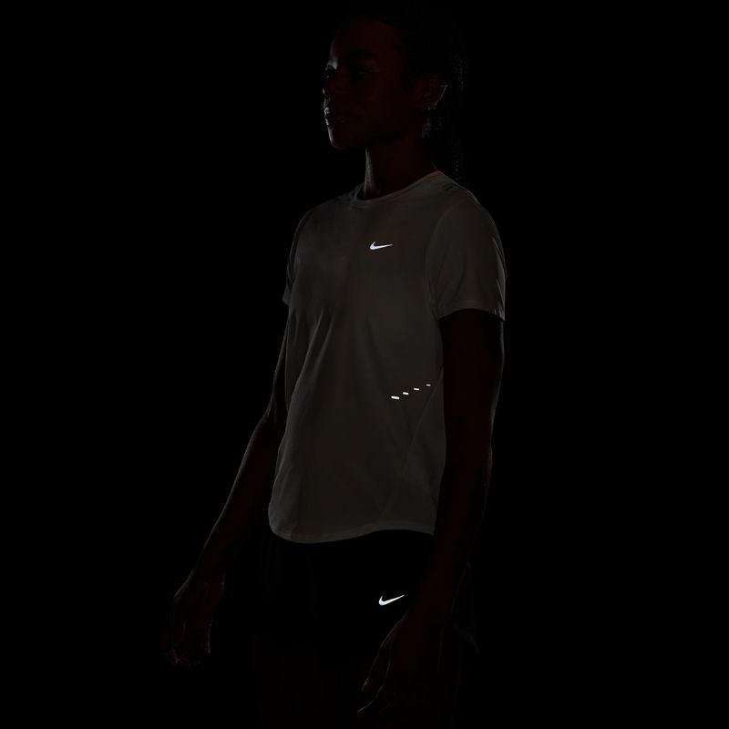 Moteriški bėgimo marškinėliai Nike Swift Dri-Fit sail 7