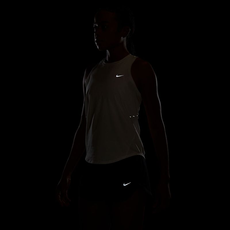 Moteriški bėgimo marškinėliai Nike Swift Dri-Fit Tank Top sail 7