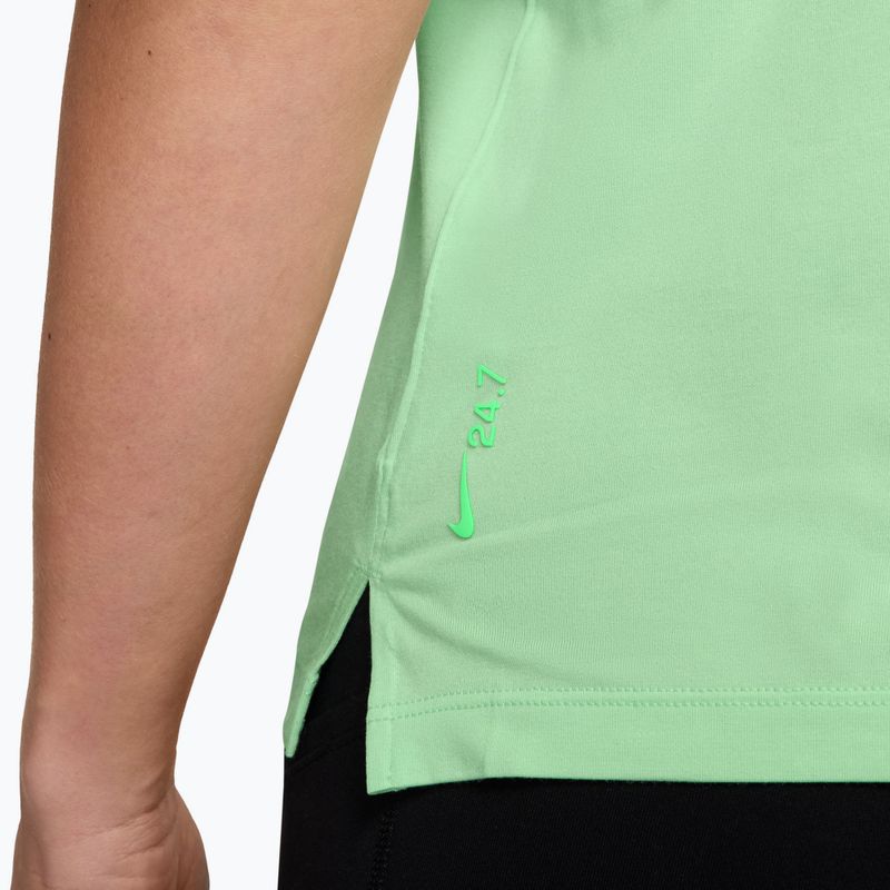 Moteriški treniruočių marškinėliai Nike 24.7 ImpossiblySoft Light cucumber calm/illusion green 3