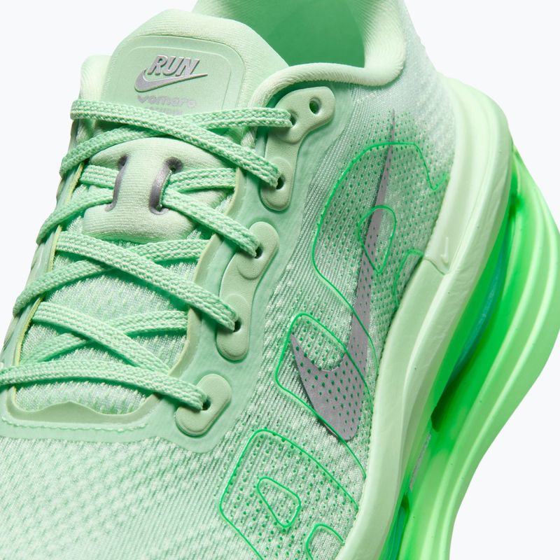 Moteriški bėgimo batai Nike Vomero Premium cucumber calm/metallic silver 7