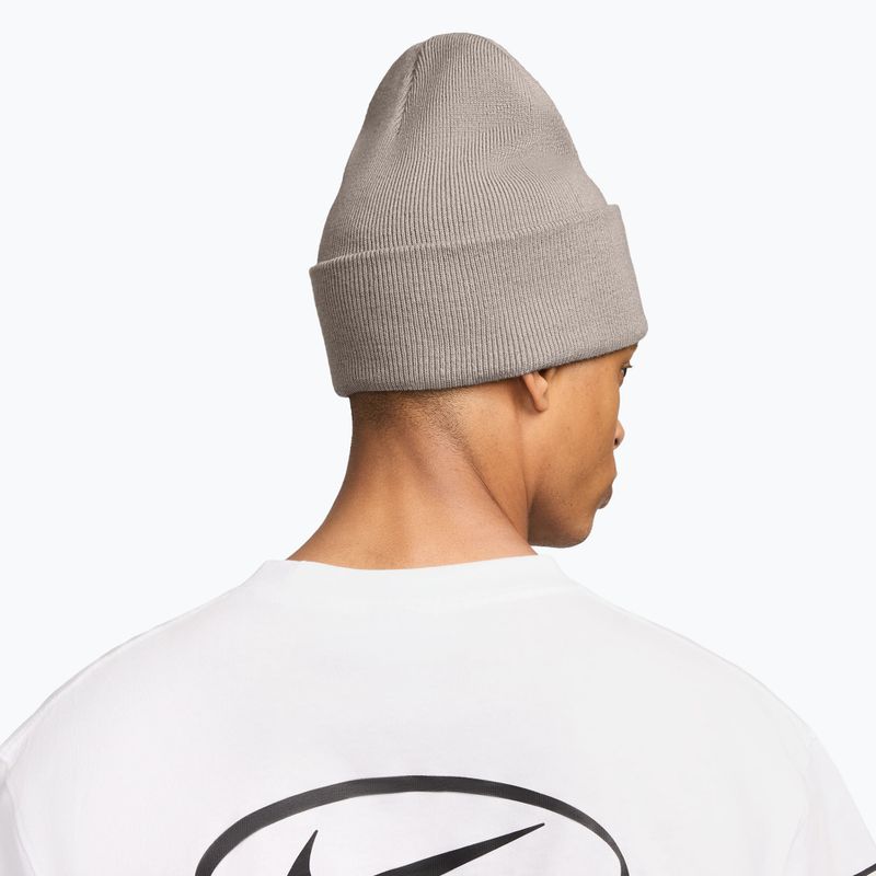 Žieminė kepurė Nike Peak Futura Beanie moon particle/white 4