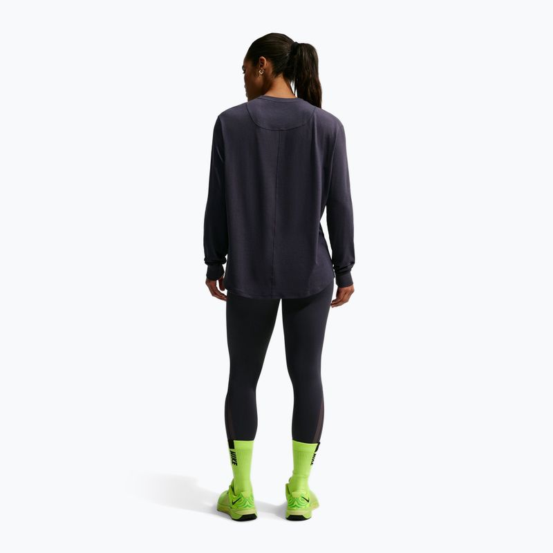 Moteriški treniruočių marškinėliai ilgomis rankovėmis Nike One Relaxed Dri-Fit gridiron/white 3