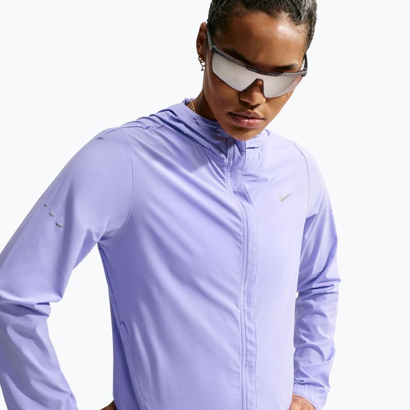 Moteriška bėgimo striukė Nike Swift Repel Packable purple pulse 8