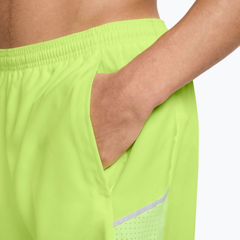 Vyriški šortai Nike Miler Dri-Fit Brief Lined 5" light lemon twist 4