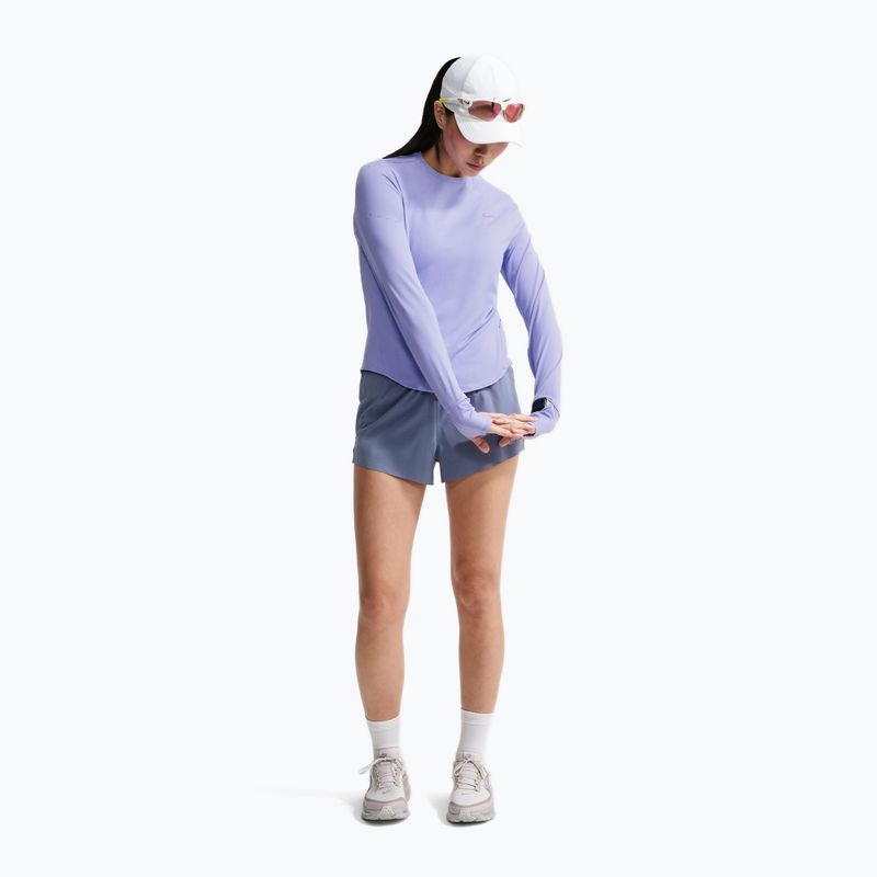 Moteriški bėgimo marškinėliai su ilgomis rankovėmis Nike Swift Dri-FIT UV LS purple pulse 2