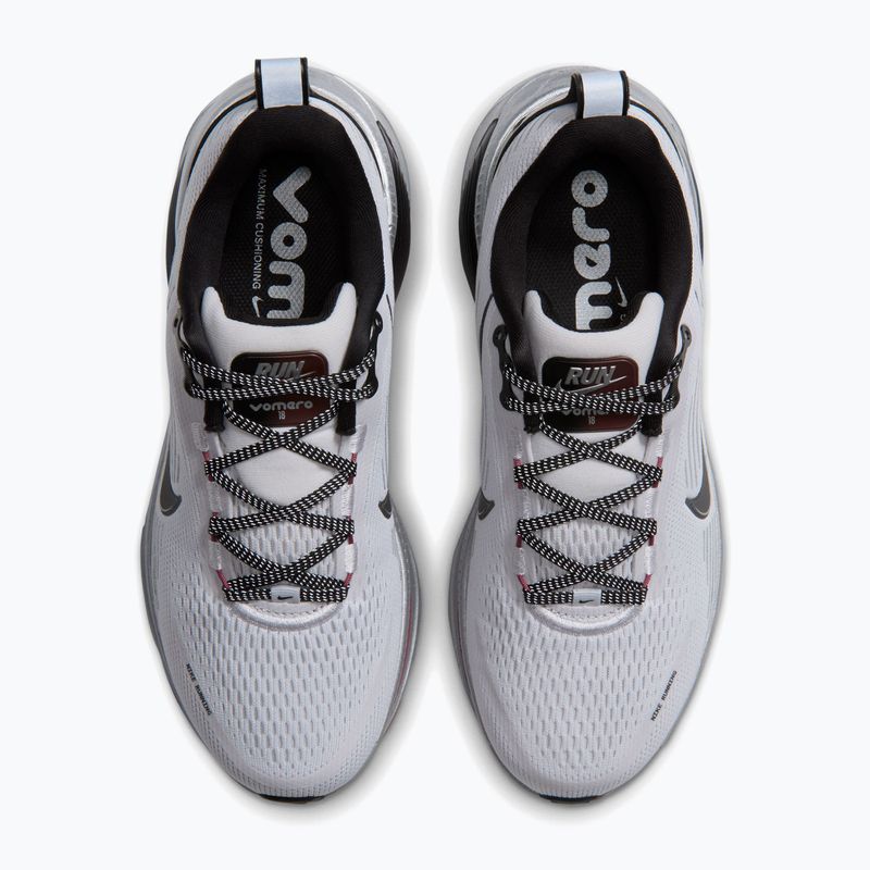 Moteriški bėgimo batai Nike Vomero 18 vast grey/metallic silver/black 3