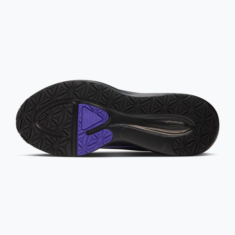 Moteriški bėgimo batai Nike Revolution 8 Utility black/persian violet/purple pulse 3