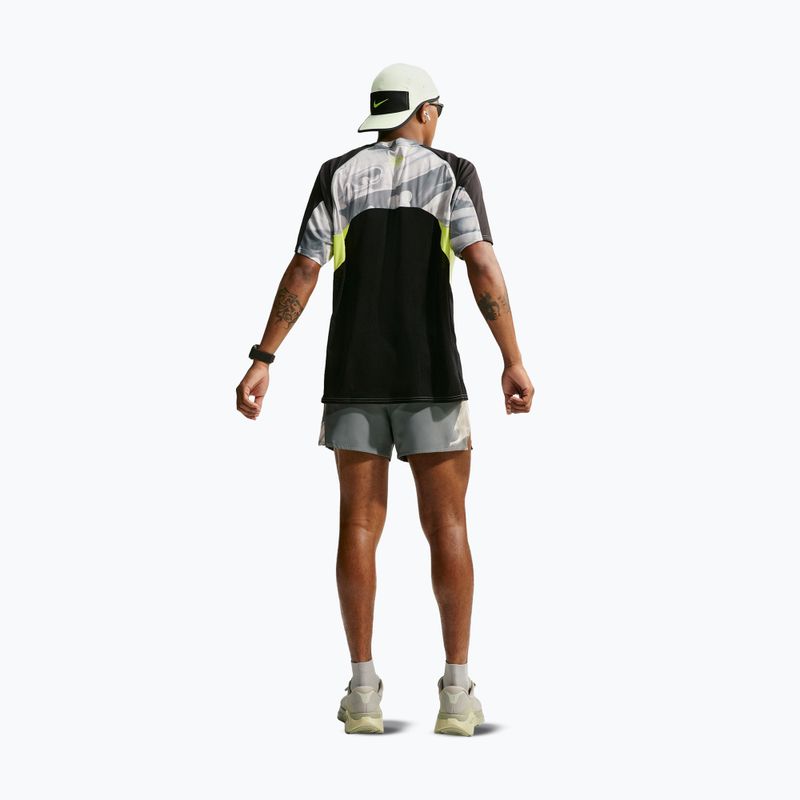 Vyriški bėgimo marškinėliai Nike Dri-FIT Printed SS smoke grey/black/light lemon twist 3