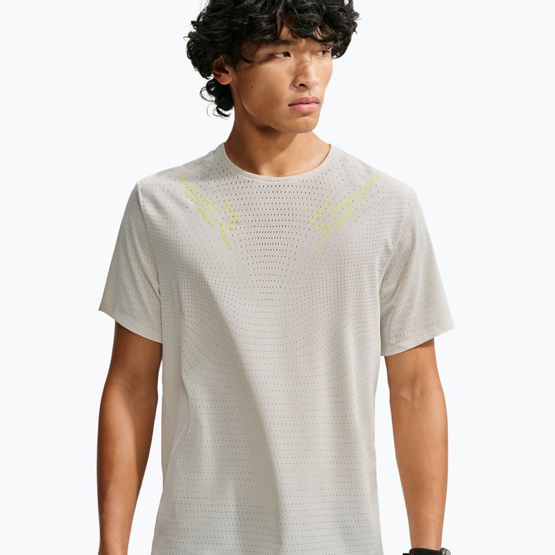 Vyriški bėgimo marškinėliai Nike AeroSwift Dri-Fit ADV light bone 4