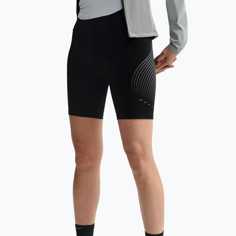 Moteriški bėgimo šortai Nike Swift black 4