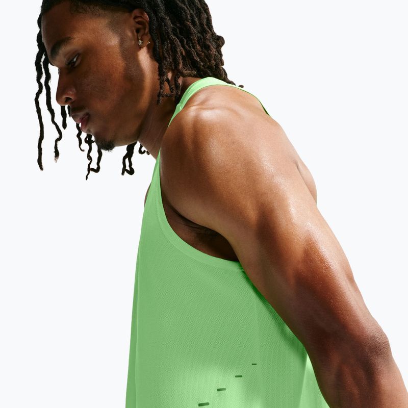 Vyriški bėgimo marškinėliai Nike Stride volt/light silver 6