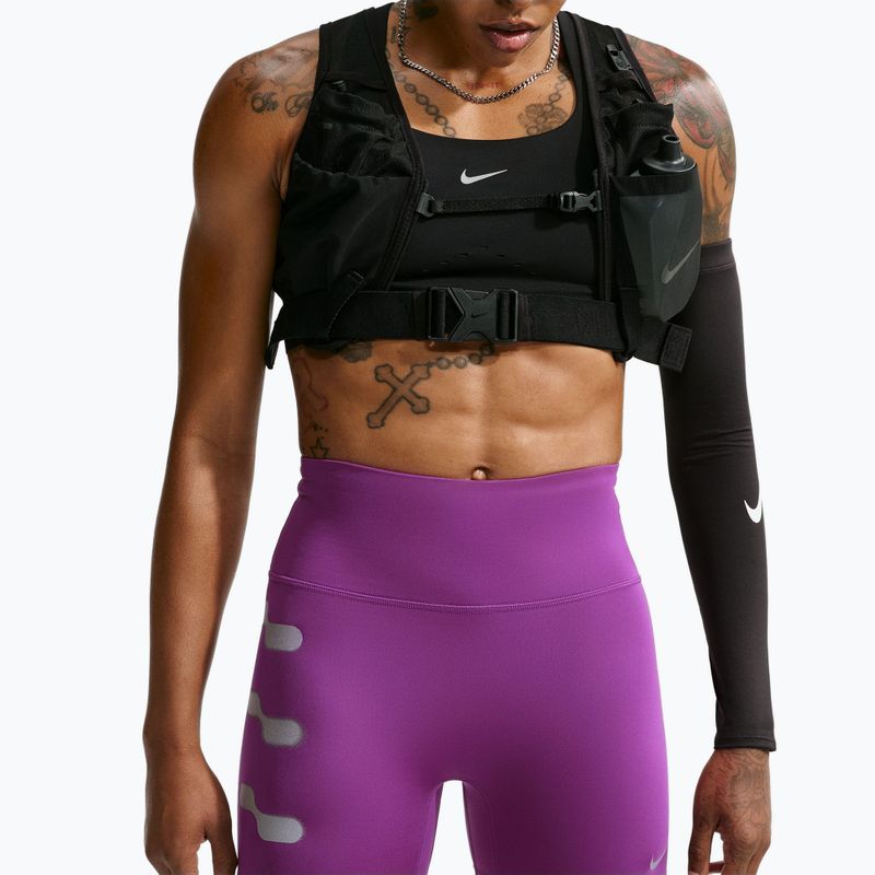 Moteriški bėgimo šortai Nike Tempo Flash bold berry 4