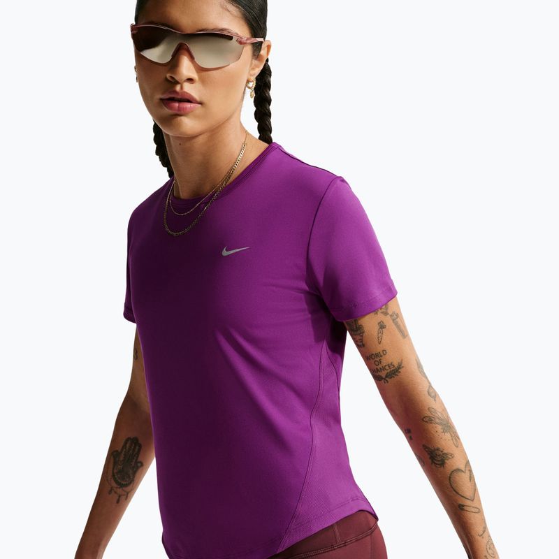 Moteriški bėgimo marškinėliai Nike Tempo SS bold berry 4