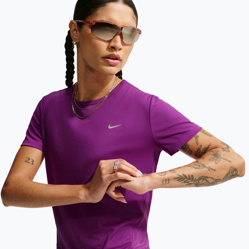 Moteriški bėgimo marškinėliai Nike Tempo SS bold berry 5