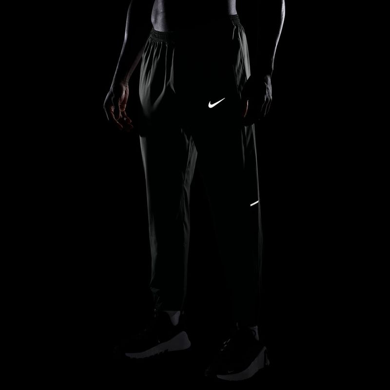 Vyriškos bėgimo kelnės Nike Miler Dri-Fit Woven camo green/mineral slate 8