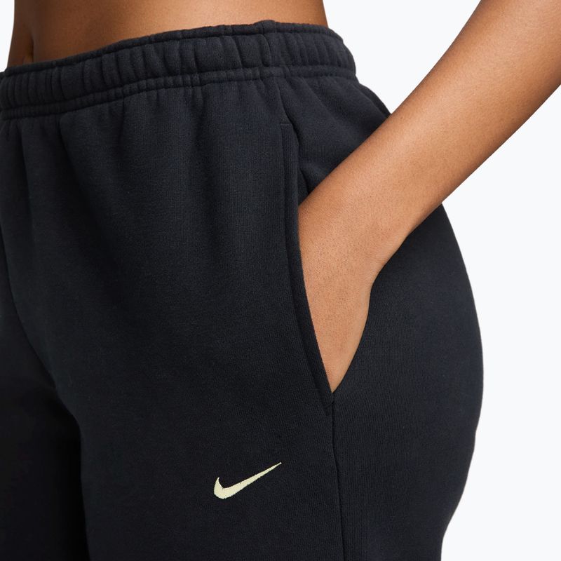 Moteriškos kelnės Nike Studio Fleece total black/sail 3