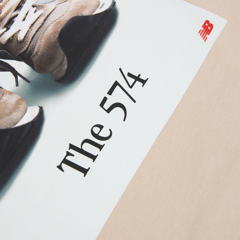 Marškinėliai New Balance 574 Shoe Graphic Tee timberwolf 8