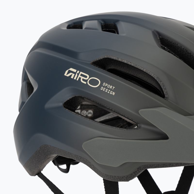Vaikiškas dviračio šalmas Giro Fixture II matte dark sage/sapphire fade 7