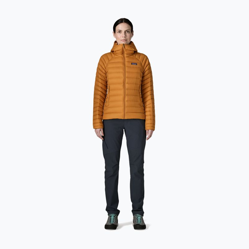 Moteriška pūsta striukė Patagonia Down Sweater Hoody cinnamon brown 2
