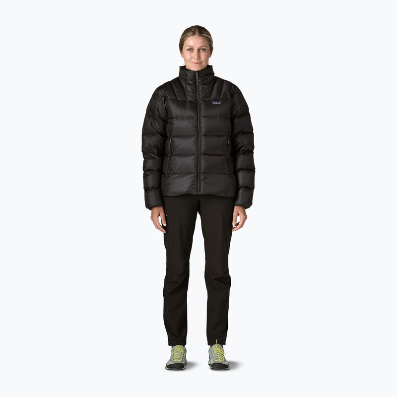 Moteriška pūsta striukė Patagonia Fitz Roy Down black 2