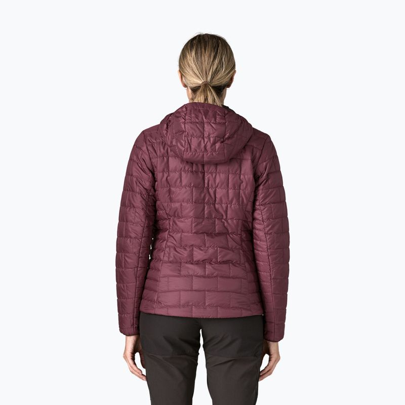 Moteriška šilta striukė Patagonia Nano Puff Hoody berry fig 2