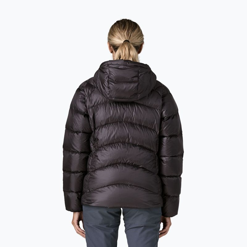 Moteriška pūsta striukė Patagonia Durable Down Hoody black 2
