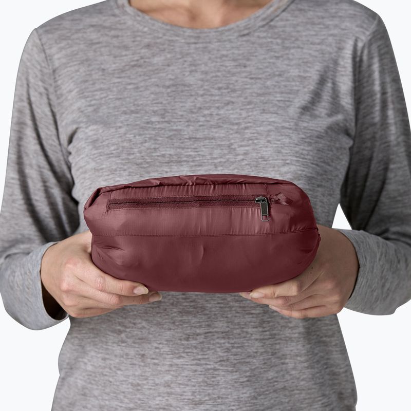 Moteriška pūsta striukė Patagonia Down Sweater dark ruby 7