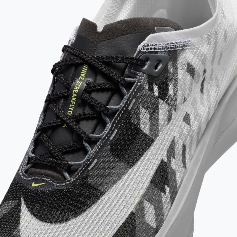 Vyriški bėgimo batai Nike Streakfly 2 SE black/smoke grey/grey fog/white 5