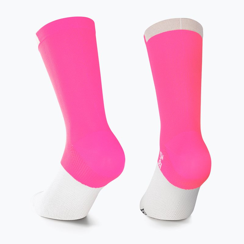 ASSOS GT C2 fluo rožinės spalvos dviratininko kojinės 2