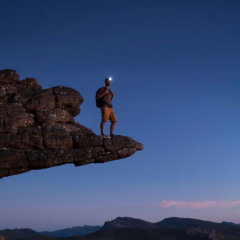 Petzl Actik galvos žibintuvėlis pilkos spalvos E063AA00 6