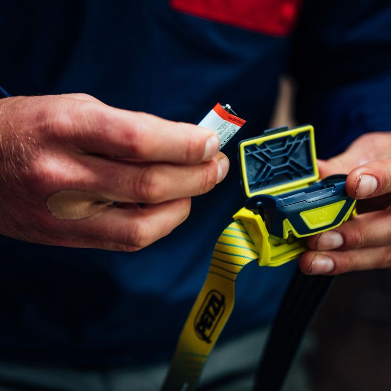 Petzl Tikka galvos žibintuvėlis geltonas E061AA03 2