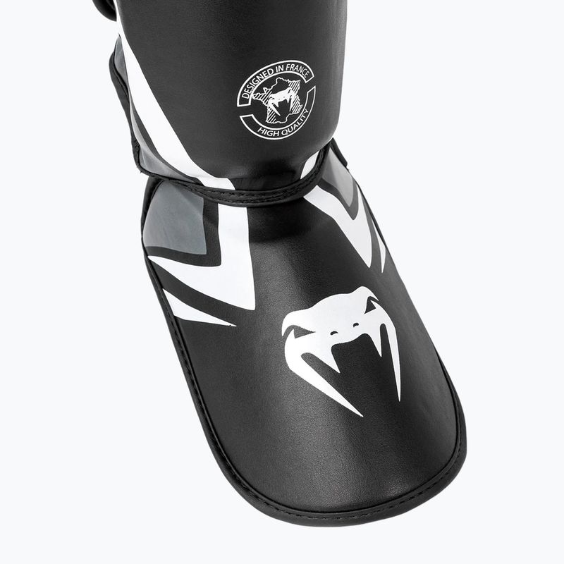 Blauzdų apsaugos Venum Contender 2.0 black/grey/white 3