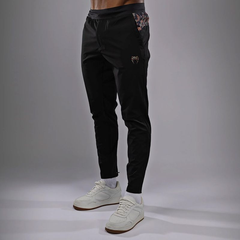 Moteriškos kelnės Venum Jungle Ops Joggers black/khaki camo 3