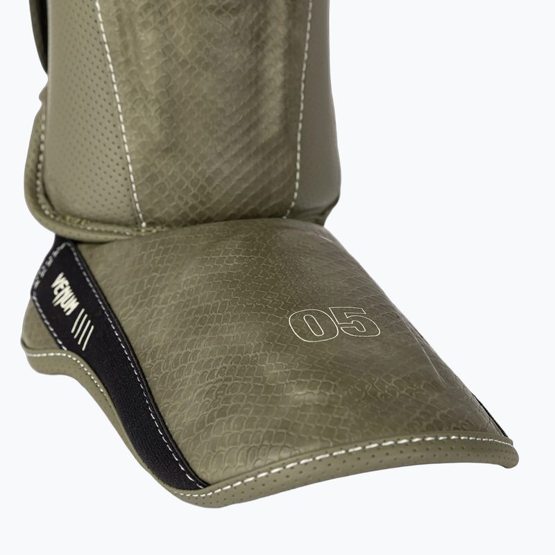 Blauzdų ir pėdų apsaugos Venum Impact Evo Scales Shinguards army green 5