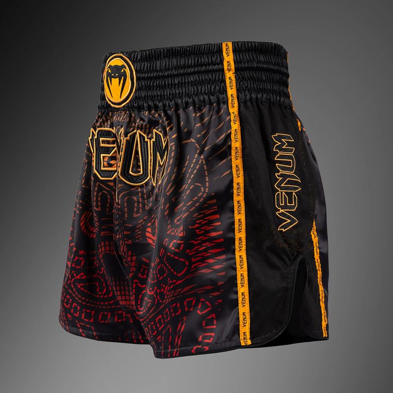 Vyriški treniruočių šortai Venum Quetzal Fury Muay Thai black/fury red/tangerine 3