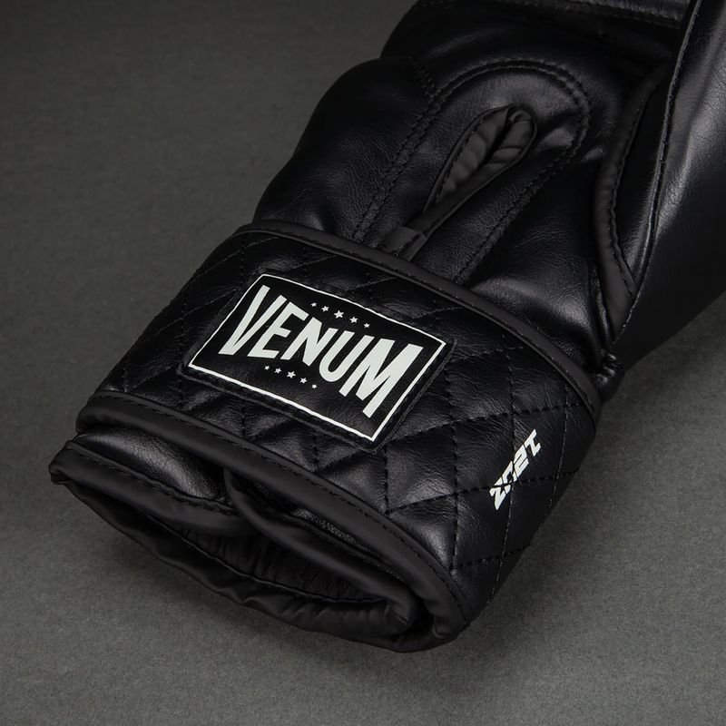 Bokso pirštinės Venum Impact Classic Boxing black 6