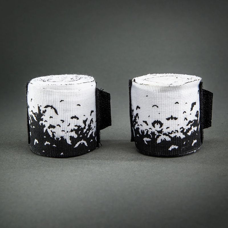 Bokso raiščiai Venum Bats Night Handwraps 450 cm black/white 2