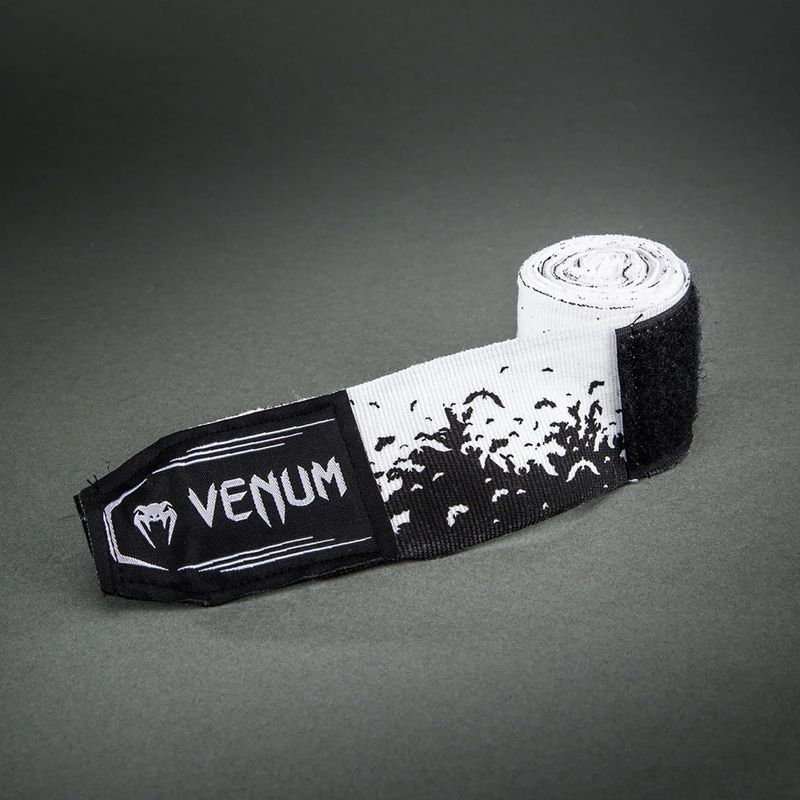 Bokso raiščiai Venum Bats Night Handwraps 450 cm black/white 3
