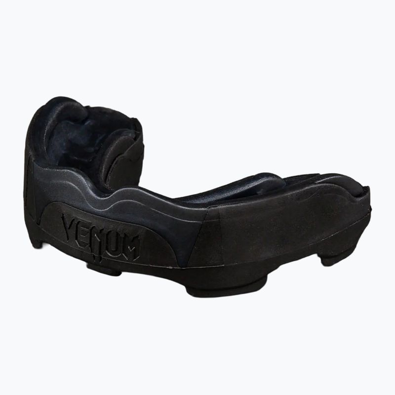 Burnos apsauga Venum Predator Mouthguard black/black/red 2