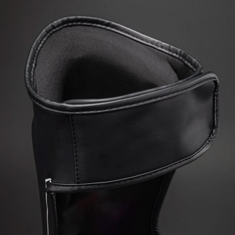 Blauzdų ir pėdų apsaugos Venum Stealth Shin black/white 4