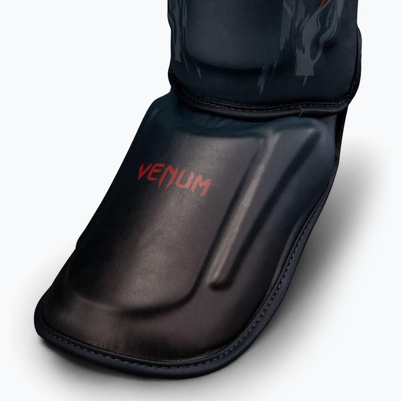 Kulkšnies ir blauzdų apsaugos Venum Demon Shin black/grey 4