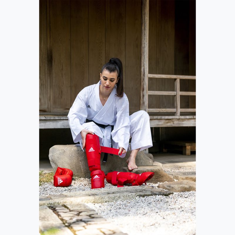 adidas WKF rankų apsaugos raudonos spalvos 8