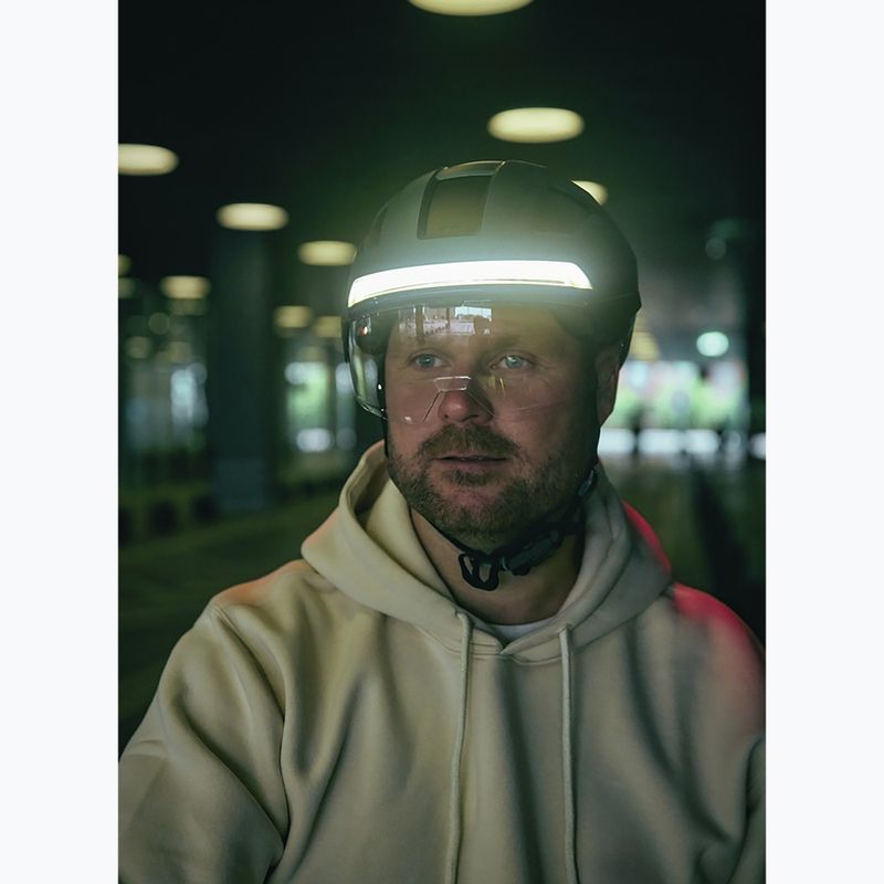 Dviračių šalmas su posūkio signalais ABUS Hyp-E volcano titan 9