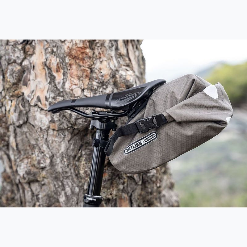 Dviračio krepšys po balneliu ORTLIEB Saddle-Bag Two 1.6 l dark sand 2