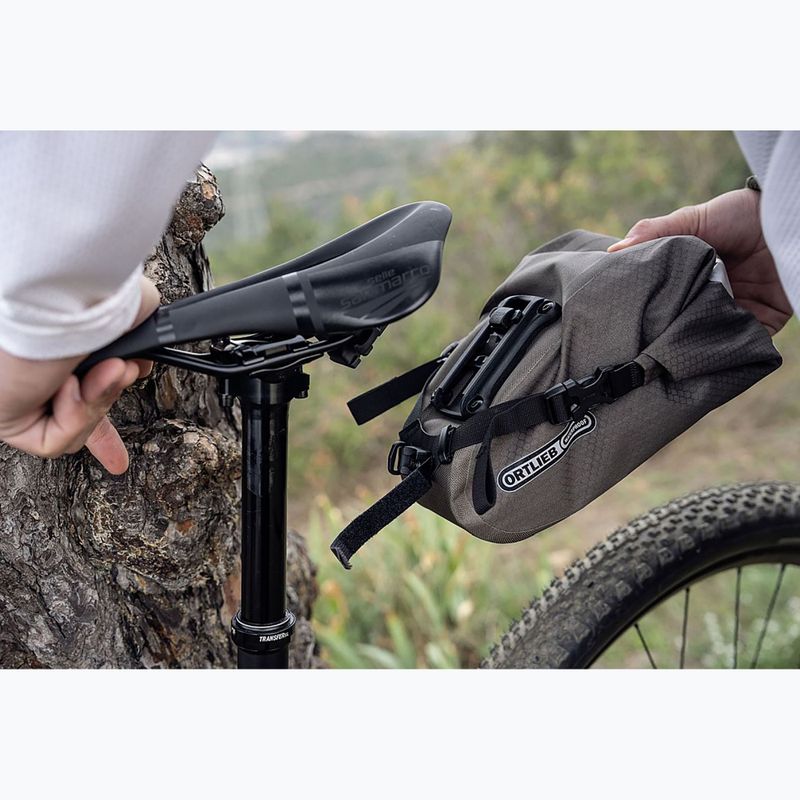 Dviračio krepšys po balneliu ORTLIEB Saddle-Bag Two 1.6 l dark sand 3